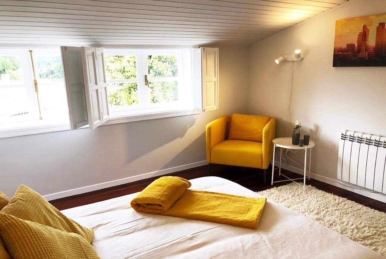 Yellow Home Сантяго де Компостела Екстериор снимка