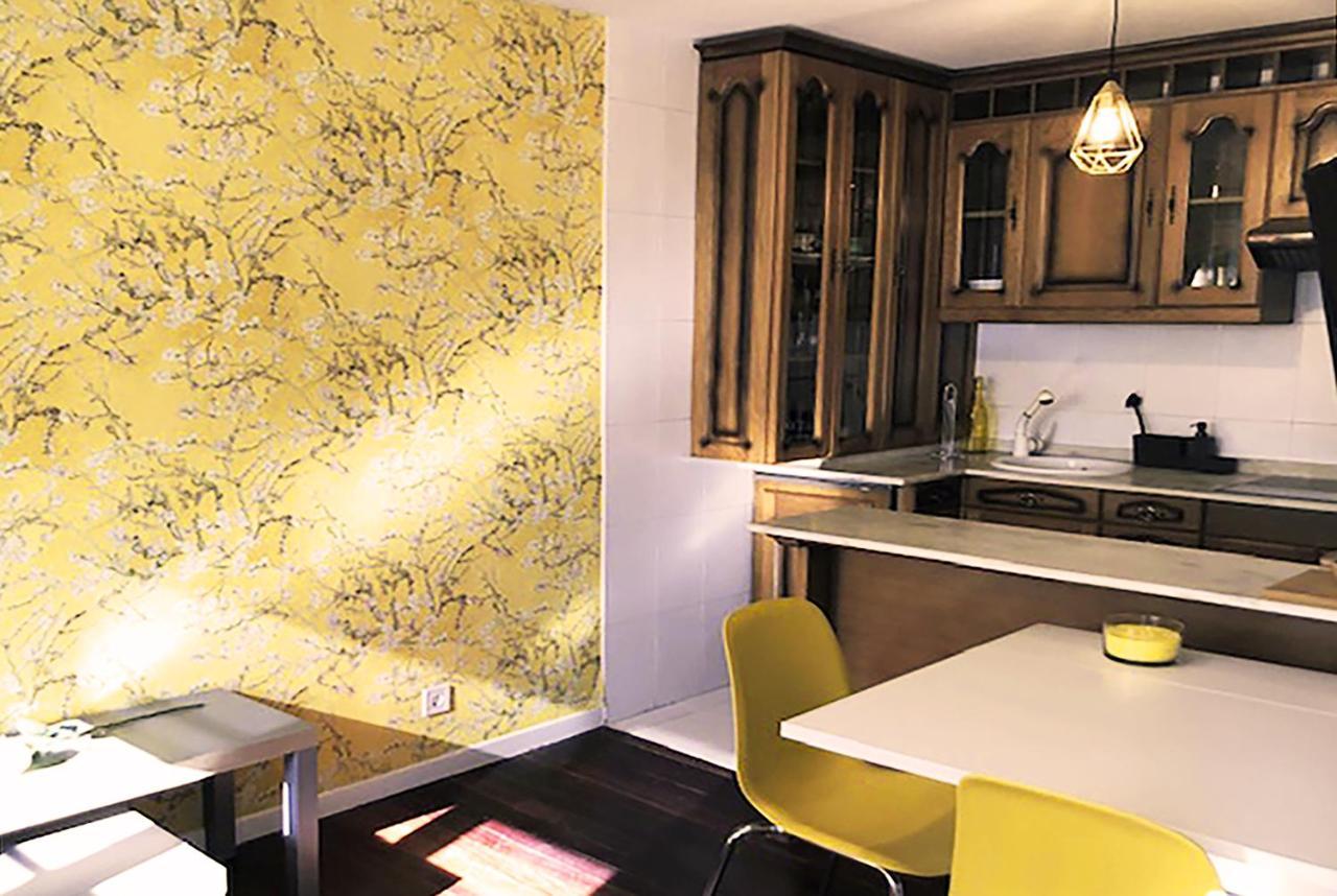 Yellow Home Сантяго де Компостела Екстериор снимка