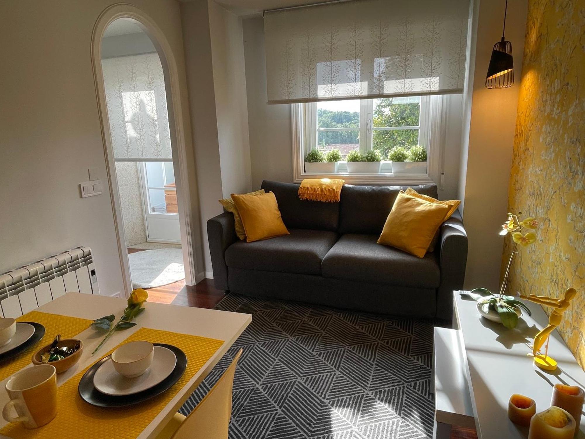 Yellow Home Сантяго де Компостела Екстериор снимка