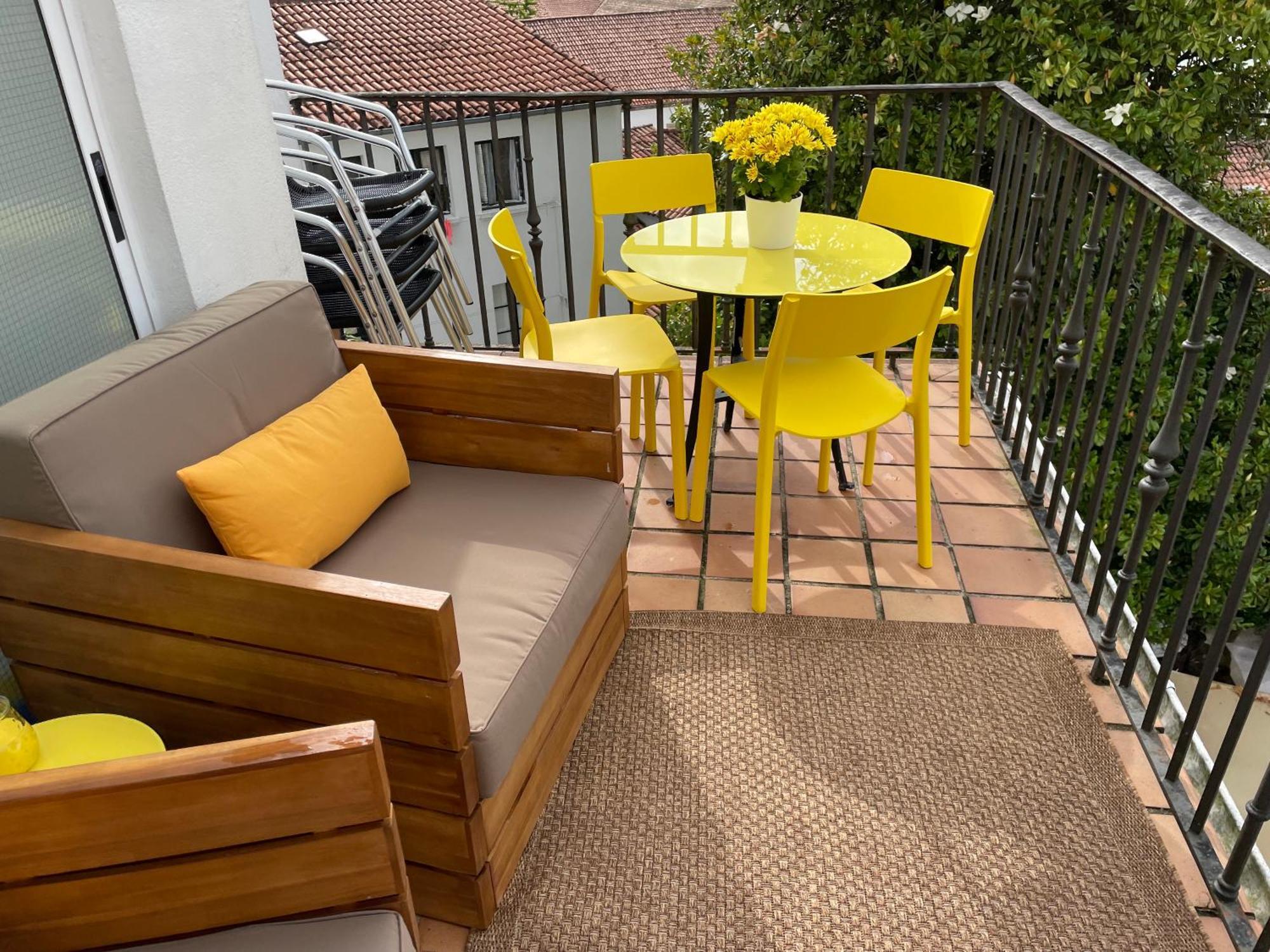 Yellow Home Сантяго де Компостела Екстериор снимка